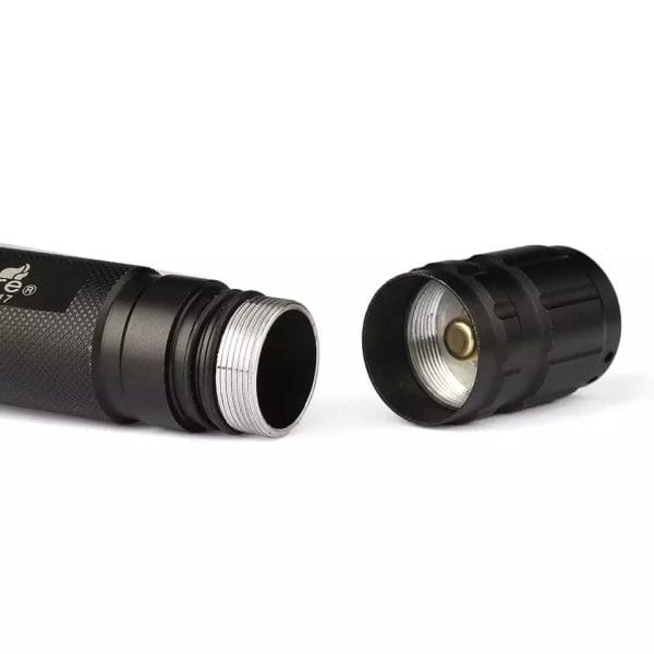 300m Beam V.2 LEDFlashlight 18650 T6 XML. Torch + 18650 + Charger