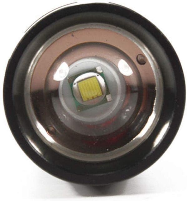 300m Beam V.2 LEDFlashlight 18650 T6 XML. Torch + 18650 + Charger