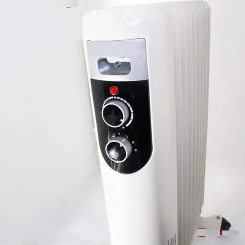 2,000W 9 Fins Oil Room Heat Safe For Babies, Elderly And The Sick